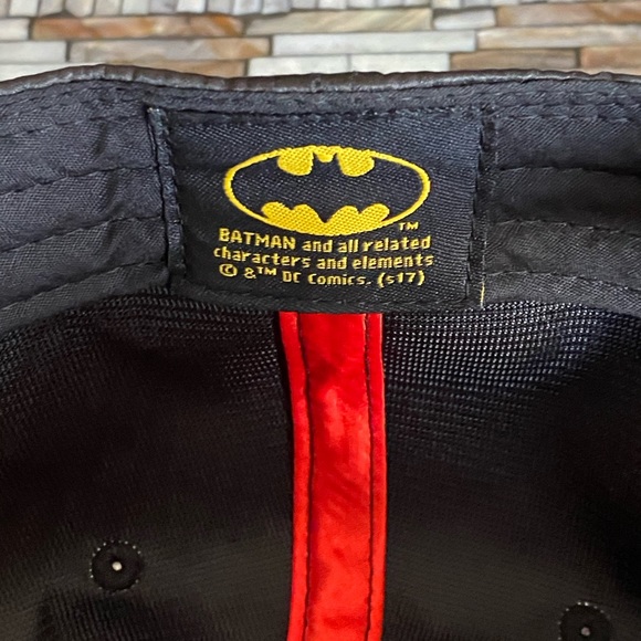 DC comics hat - Picture 6 of 9